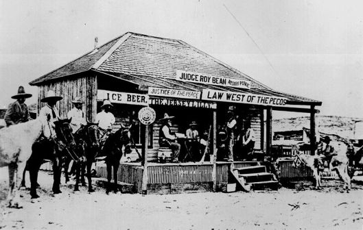 Judge Roy Bean holds court at the Jersey Lilly Saloon in 1900